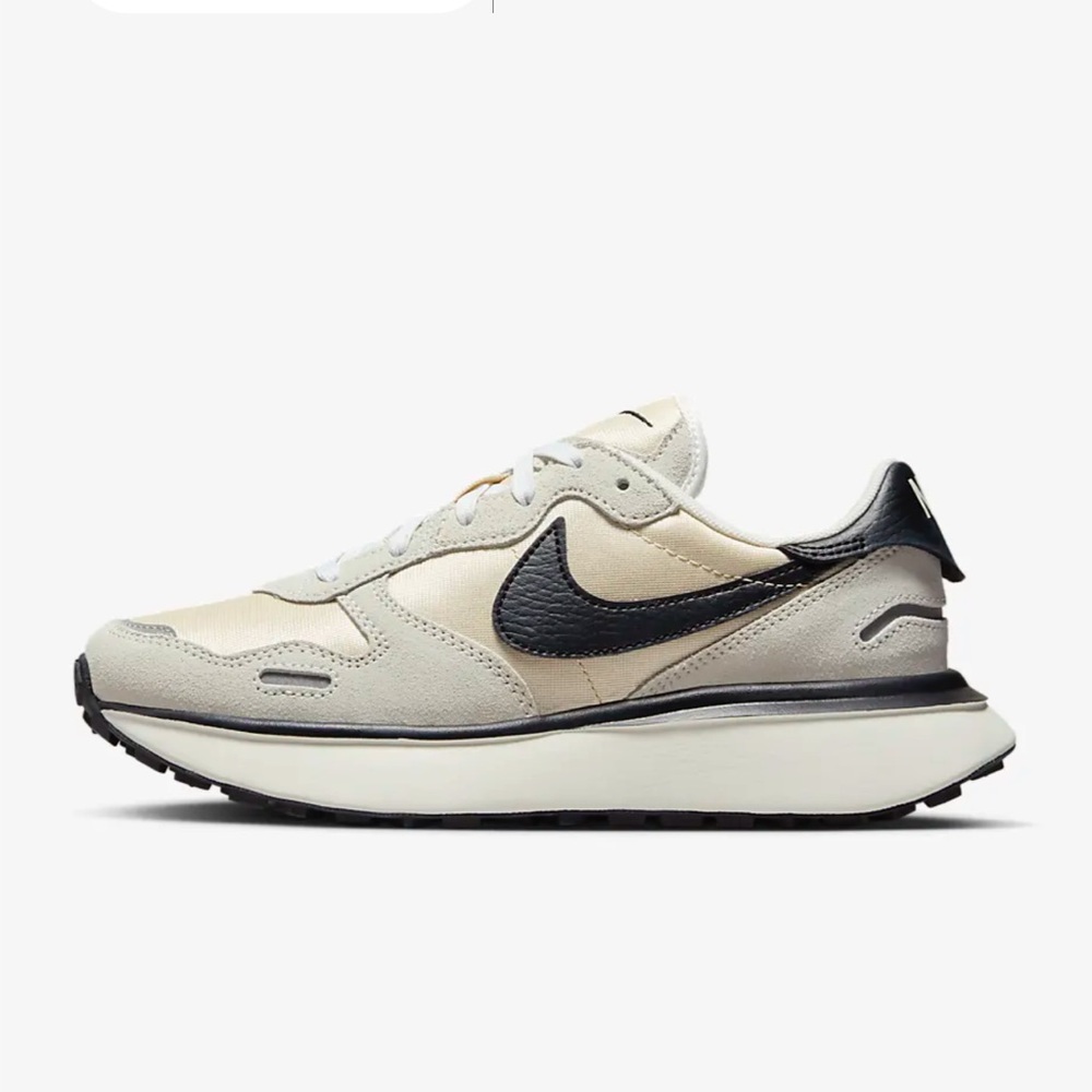 Nike Phoenix Waffle